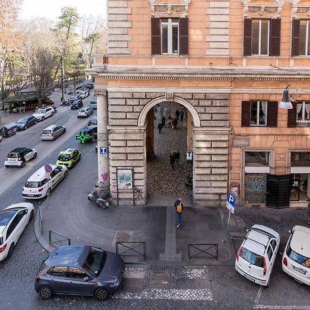 Leone D'Oro Guesthouse - Close To Piazza Vittorio Rom Exterior foto