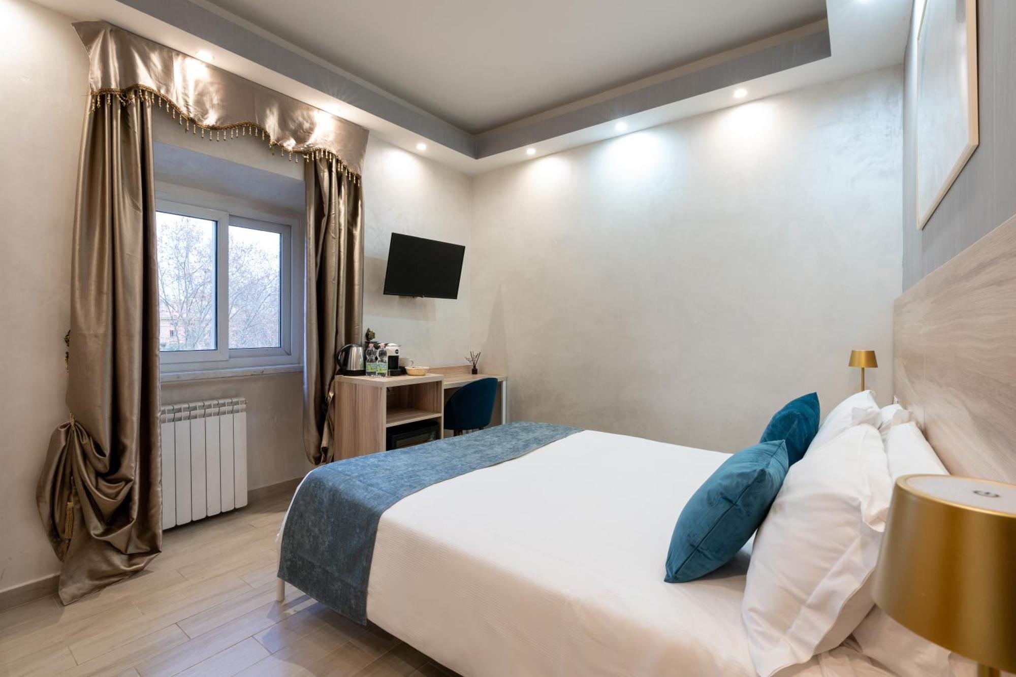 Leone D'Oro Guesthouse - Close To Piazza Vittorio Rom Exterior foto