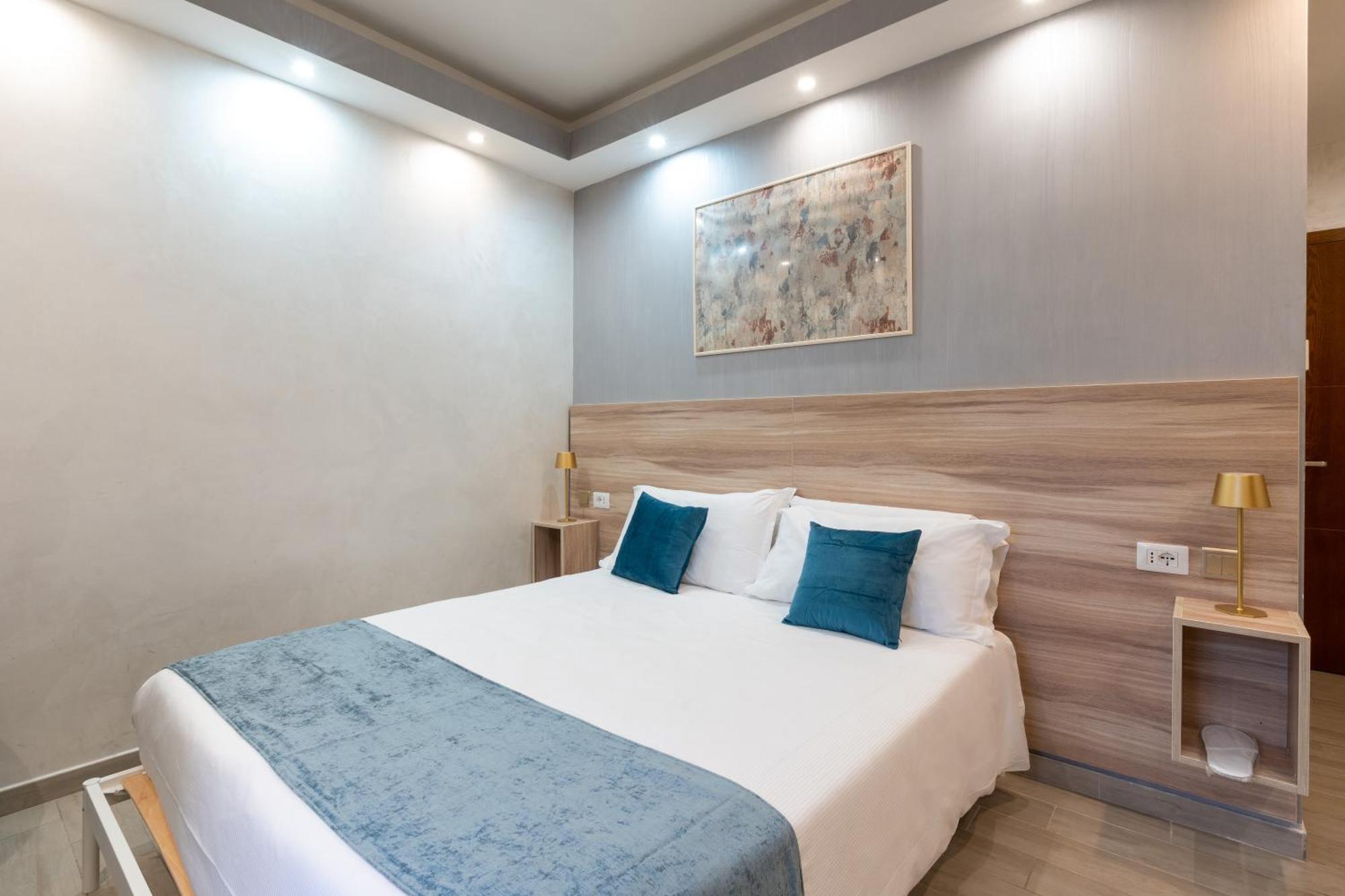 Leone D'Oro Guesthouse - Close To Piazza Vittorio Rom Exterior foto