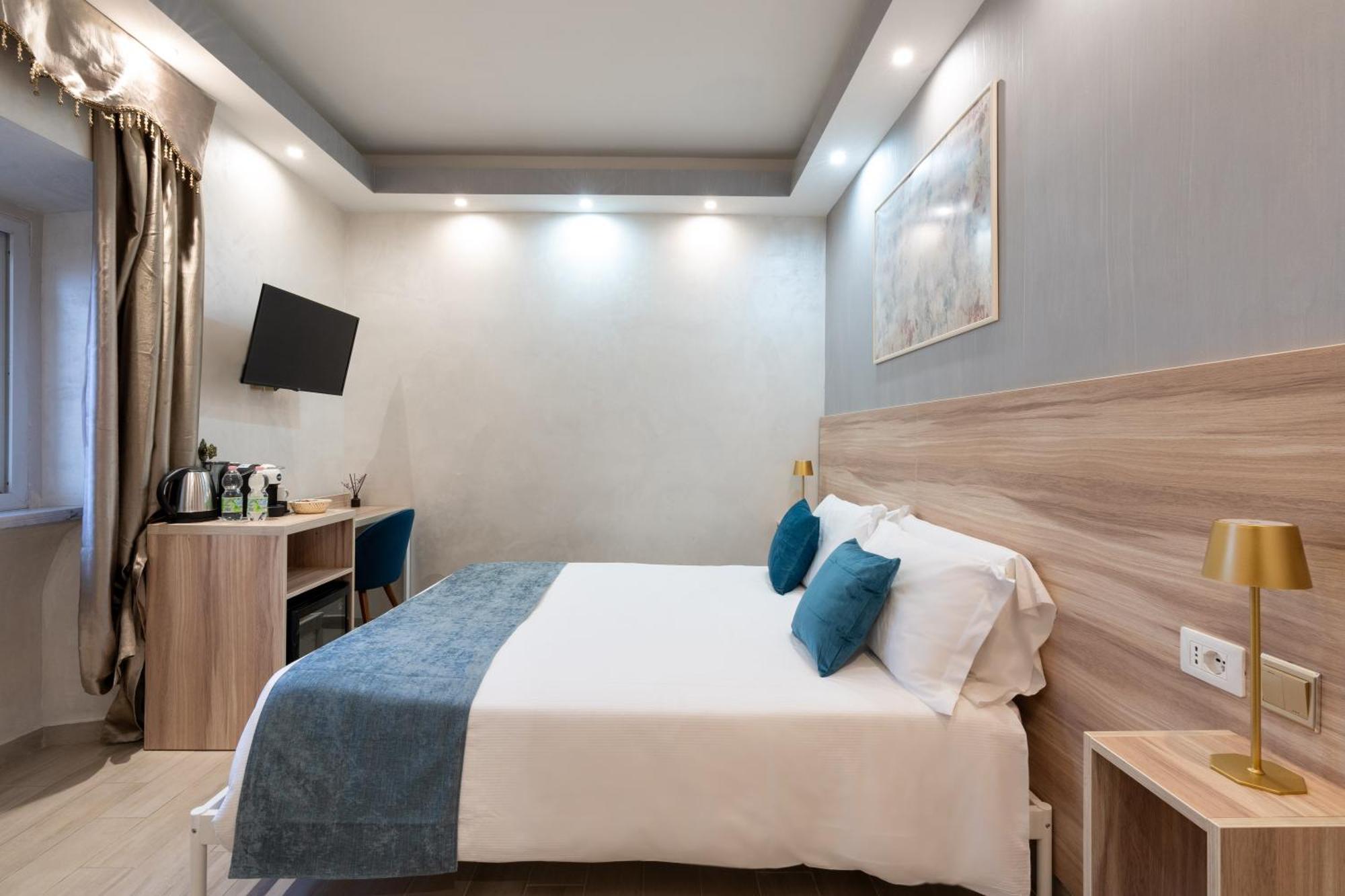 Leone D'Oro Guesthouse - Close To Piazza Vittorio Rom Exterior foto